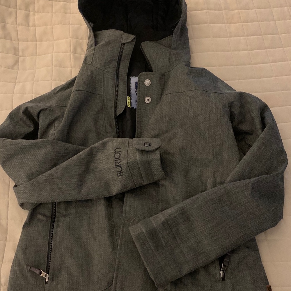 Burton Women’s DryRide Snowboarding Jacket